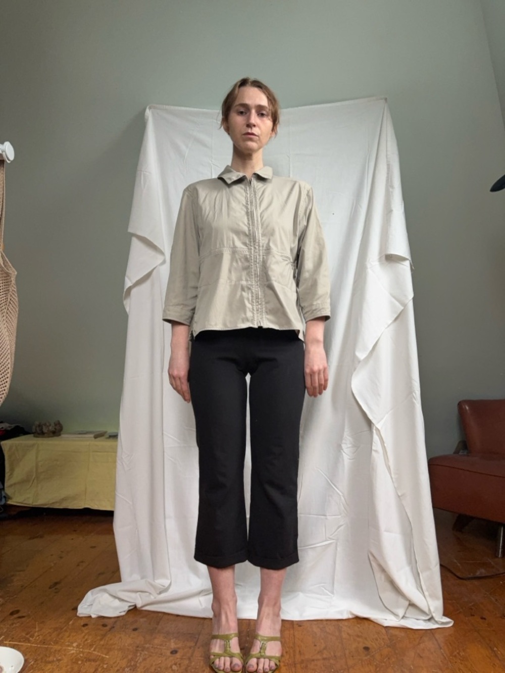 Light Beige Cropped Zip-Front Shirt